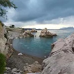 Noravilla Con Piscina Fra Mare E Montagne *