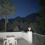 Semesterbostad Noravilla Con Piscina Fra Mare E Montagne *