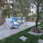 Semesterbostad Noravilla Con Piscina Fra Mare E Montagne