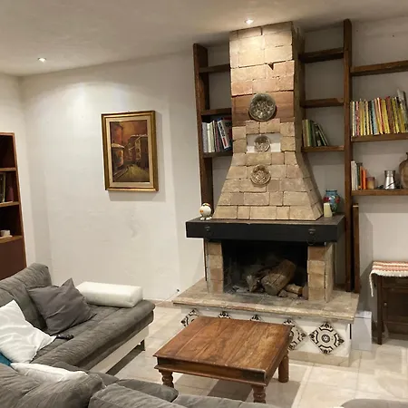Noravilla Con Piscina Fra Mare E Montagne Casa vacanze *