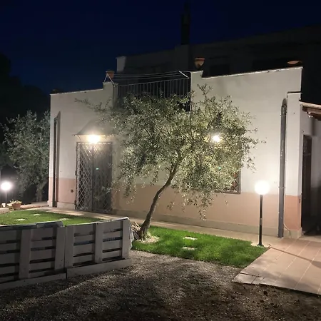 Casa vacanze Noravilla Con Piscina Fra Mare E Montagne