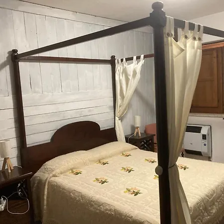 Noravilla Con Piscina Fra Mare E Montagne Semesterbostad Mandra Capreria